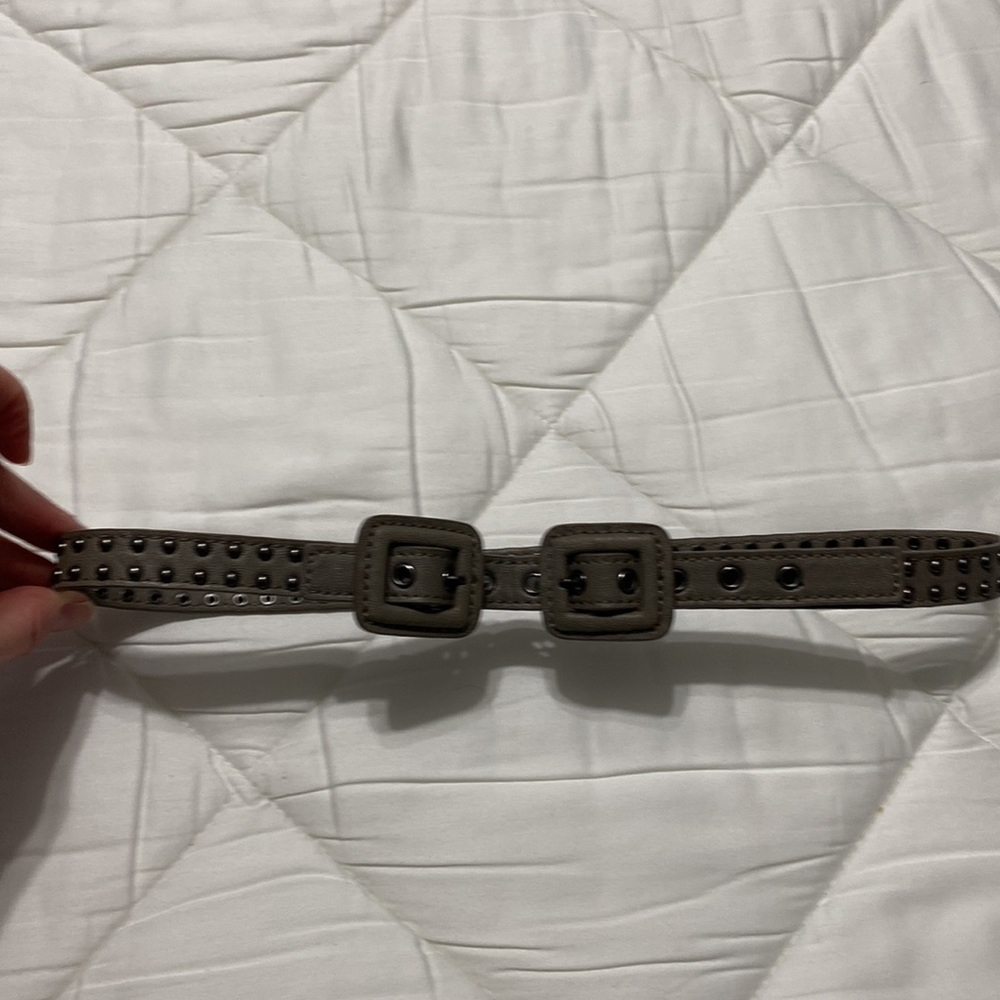 Assorted belts - Picture 9 of 11